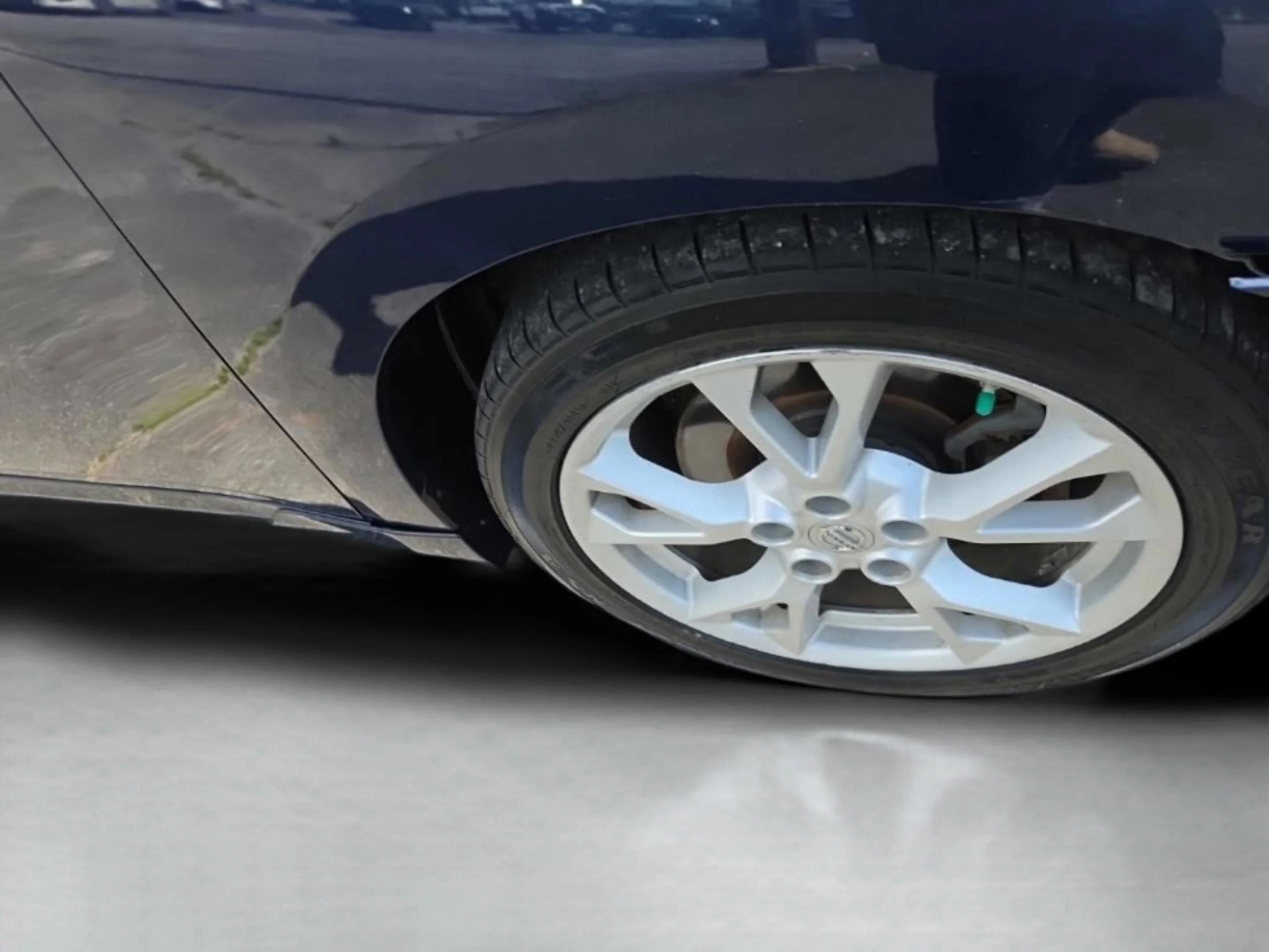 Used 2013 Blue Nissan 3.5 SV image 33