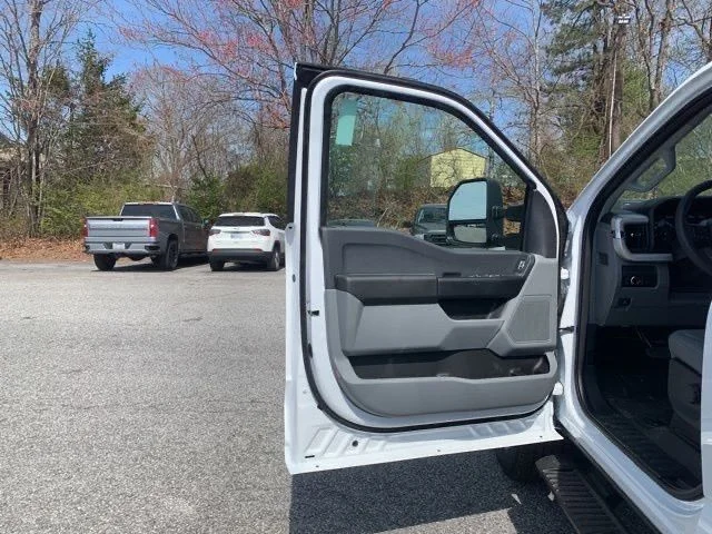 New 2026 White Ford F-250® XL image 19
