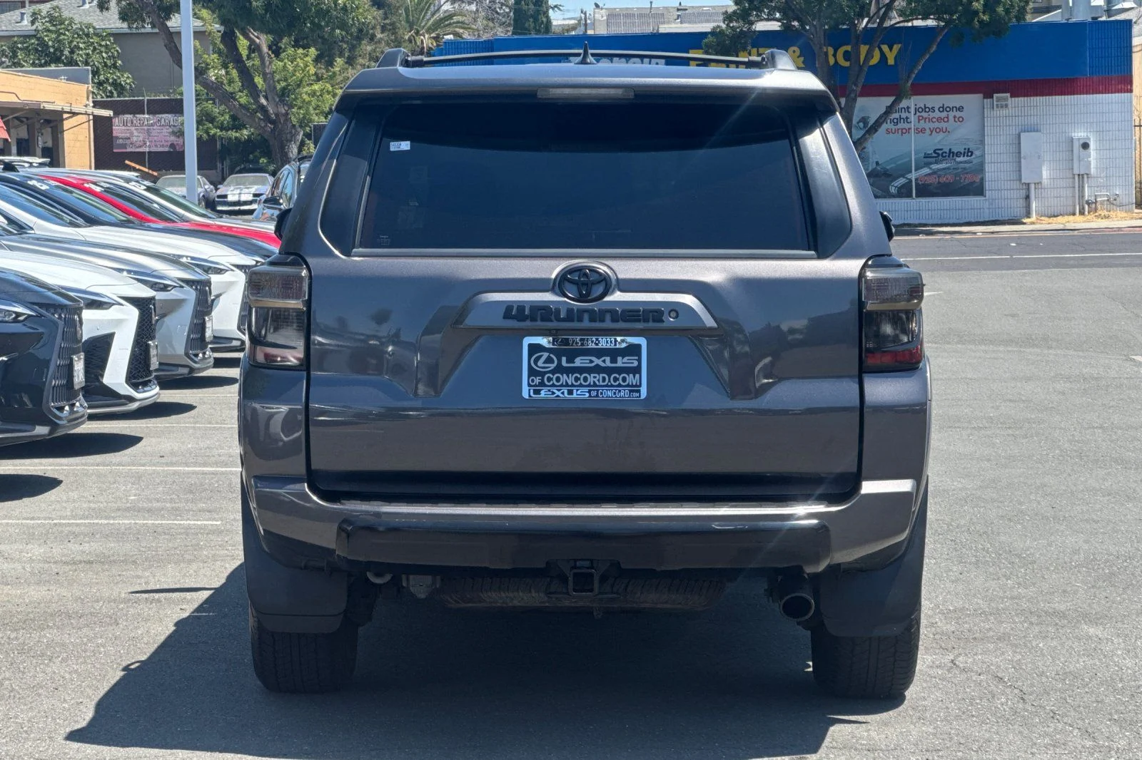 Used 2018 Magnetic Gray Metallic Toyota SR5 Premium image 5