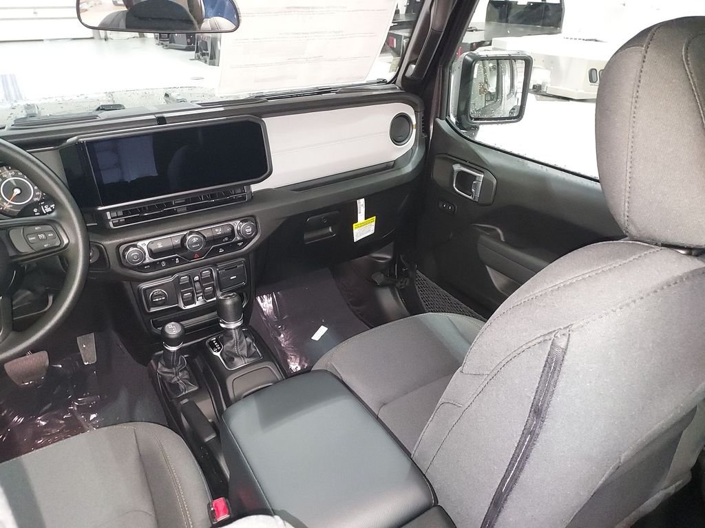 2026 Jeep Wrangler 4-Door Sport - Photo 12
