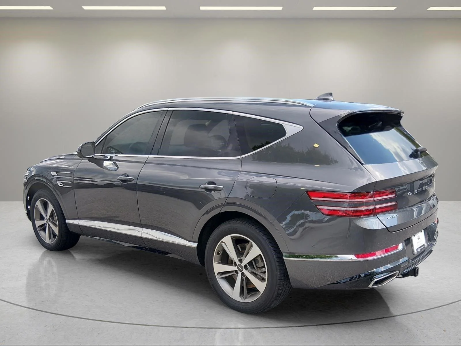 Used 2021 Himalayan Gray Genesis Advanced + image 3