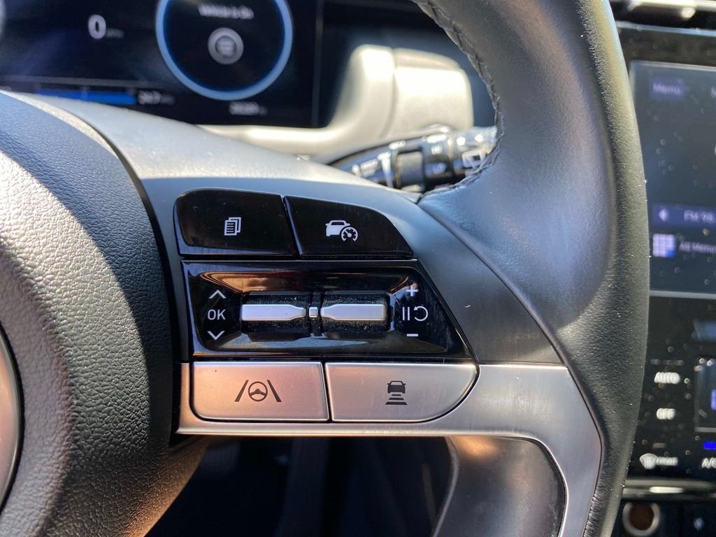 Used 2023 Blue Hyundai SEL image 18