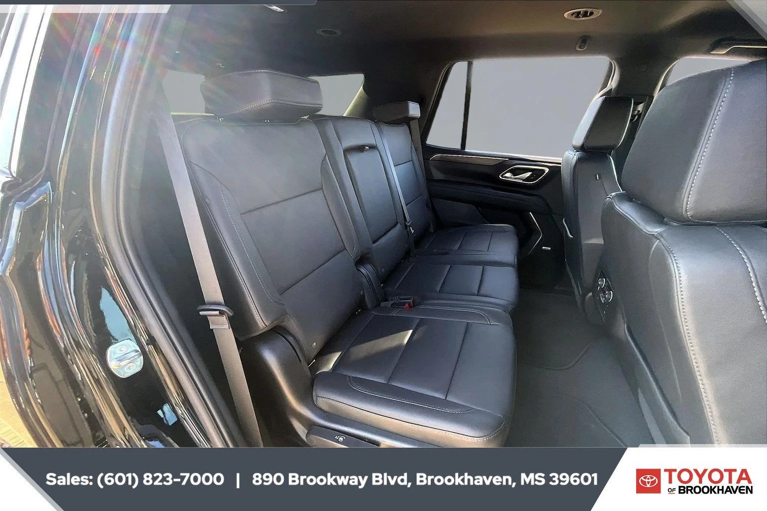 Used 2024 Black Chevrolet Z71 image 20