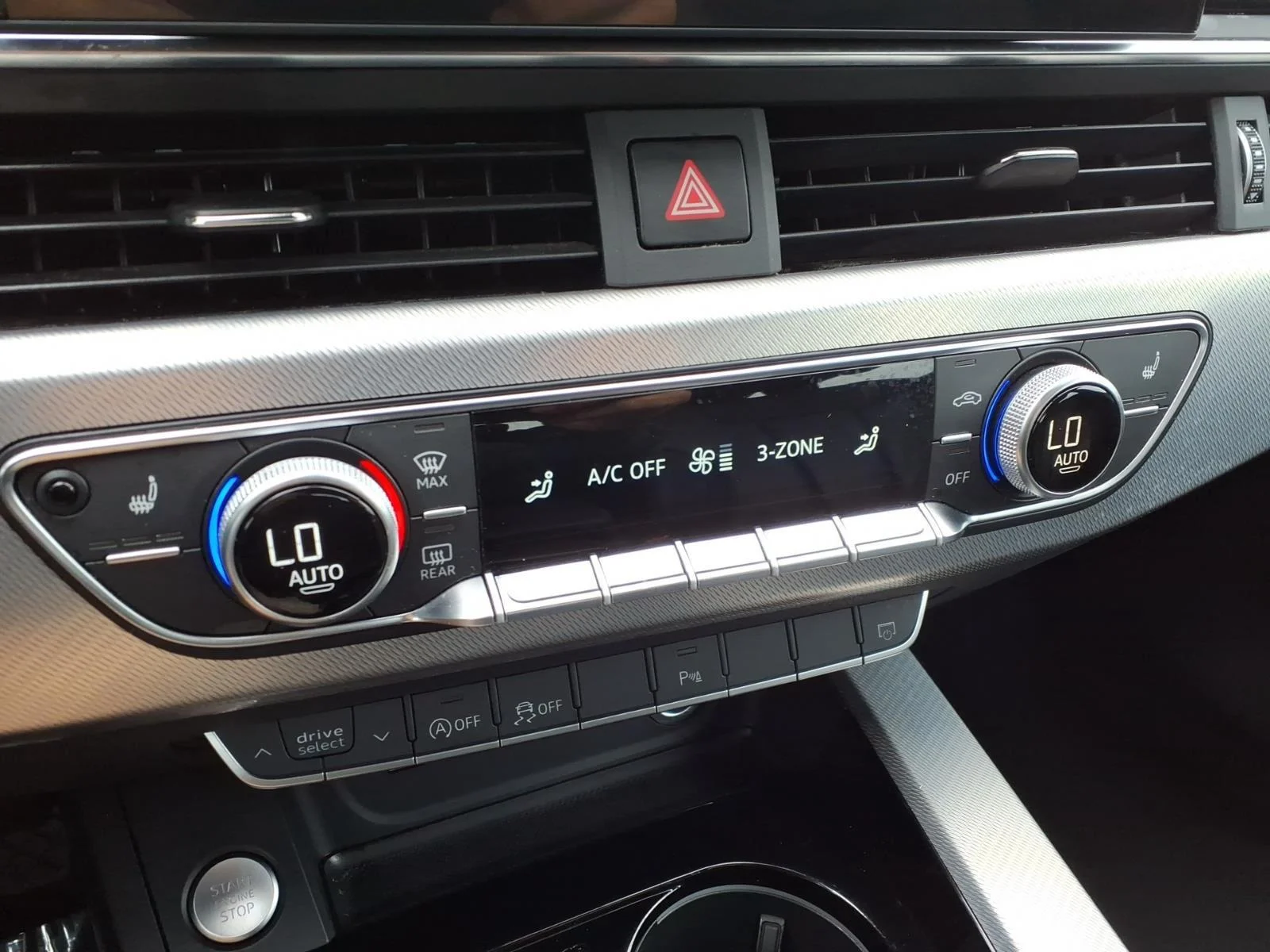 Used 2025  Audi S line Premium image 26