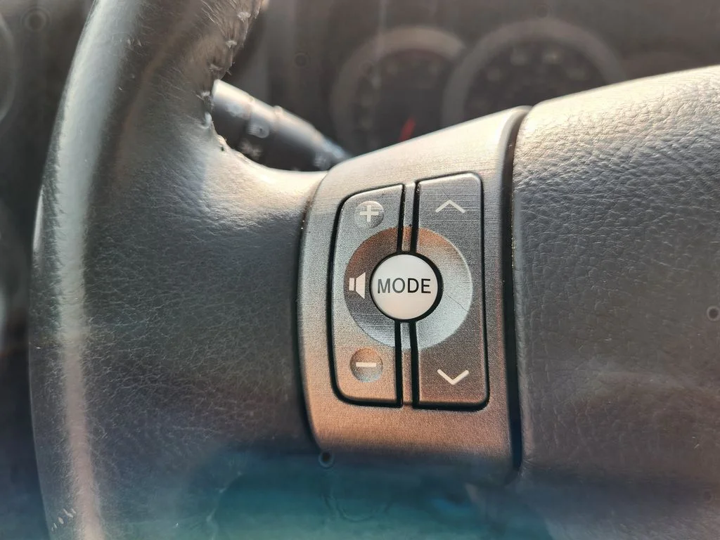 Used 2012 Blizzard Pearl Toyota Limited image 33