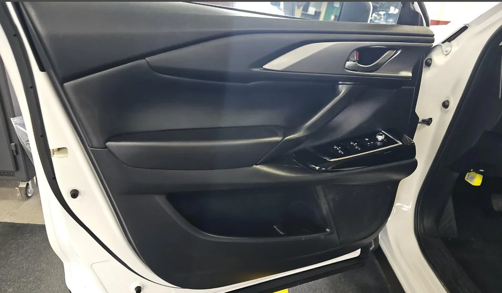 Used 2023 White Mazda Touring Plus image 16