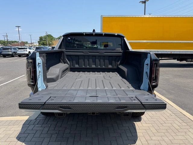 Used 2025 Tide Metallic (No Longer available to order) GMC 3X image 11