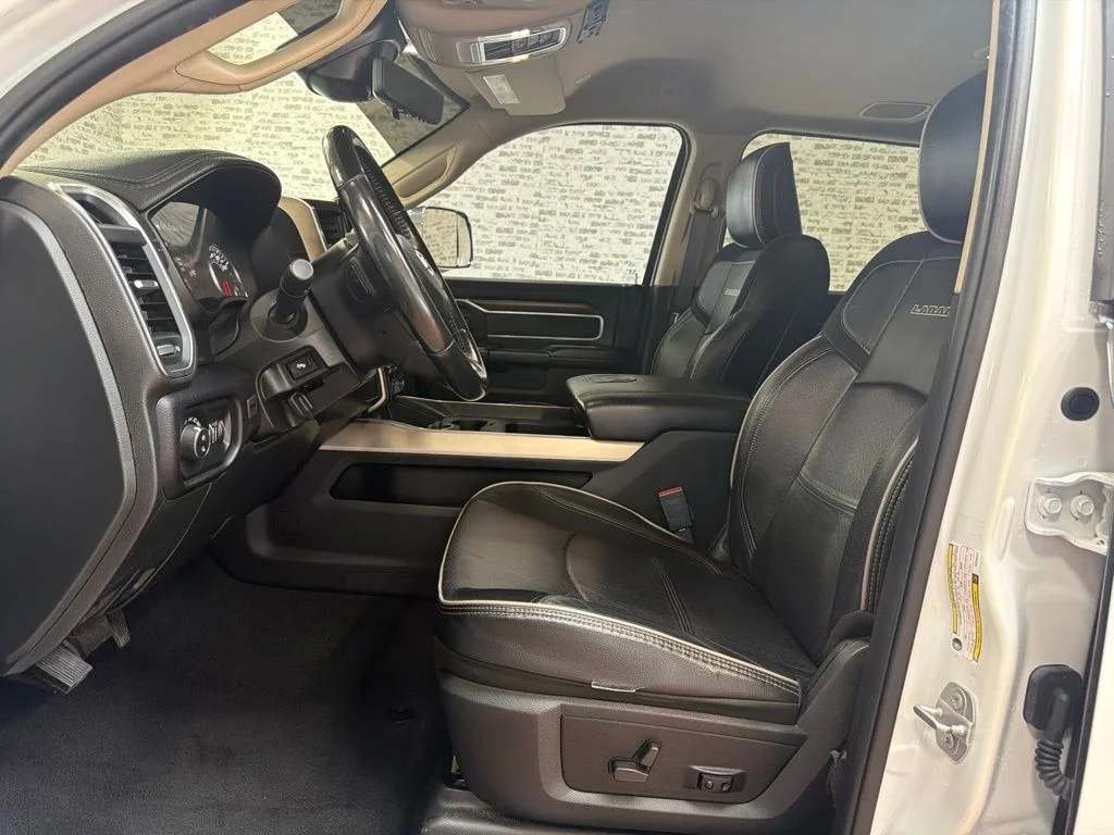 Used 2022 Bright White Clearcoat Ram Laramie image 25