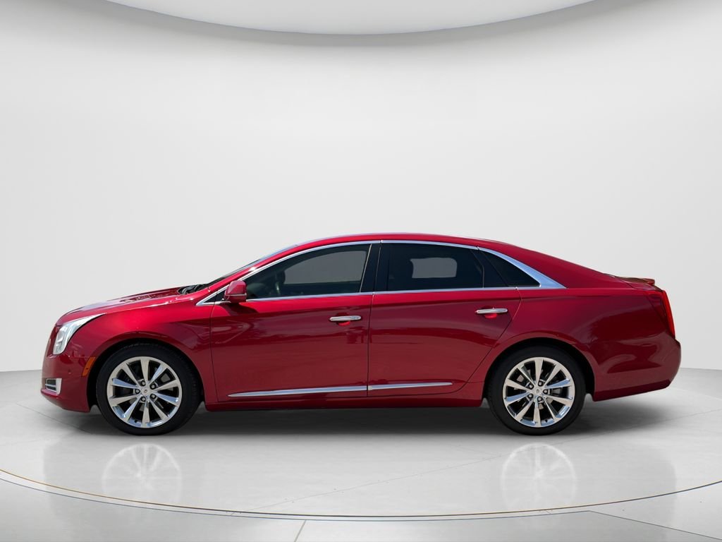 Used 2014 Red Cadillac Luxury image 9