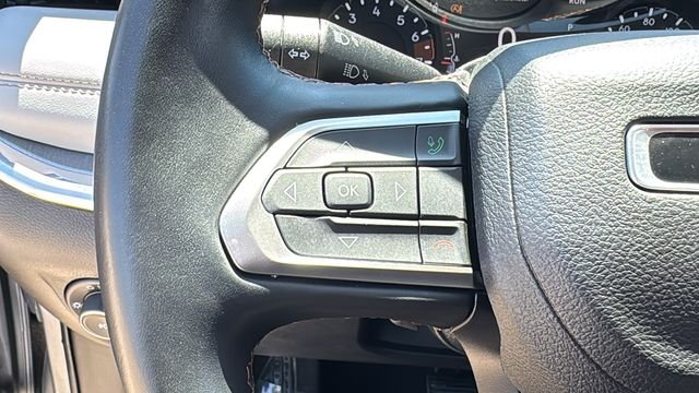 Certified Used 2022 Silver Jeep Limited image 24
