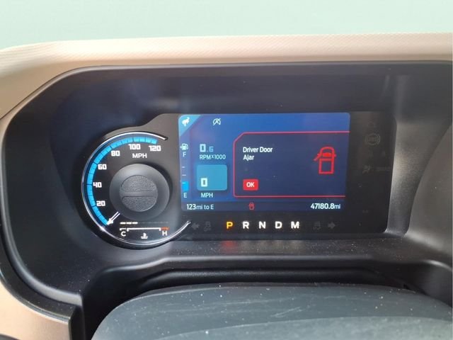 Used 2023 Gray Ford Wildtrak image 25