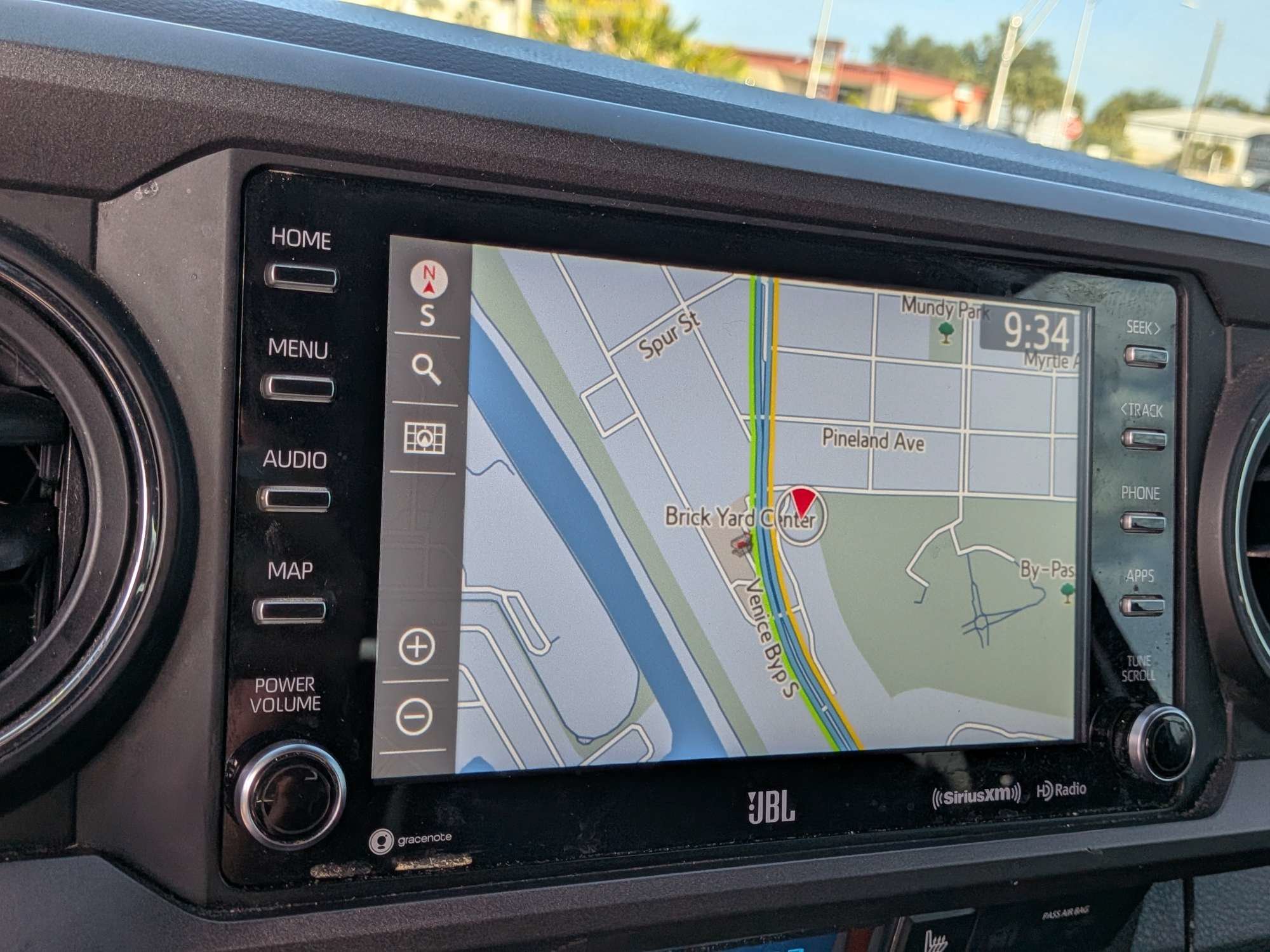 Used 2022  Toyota  image 22