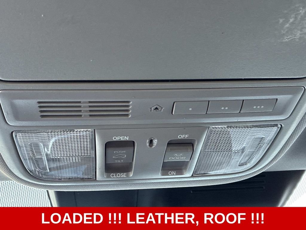 Used 2020 Black Honda EX-L image 37