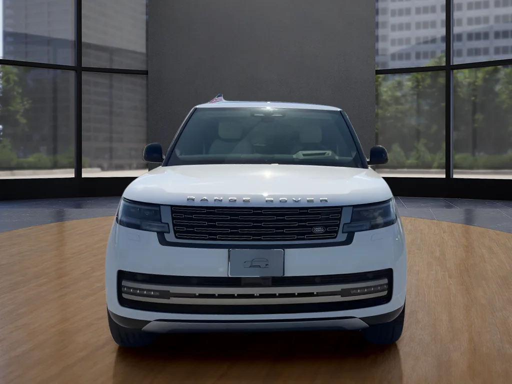New 2026 White Land Rover SE image 2