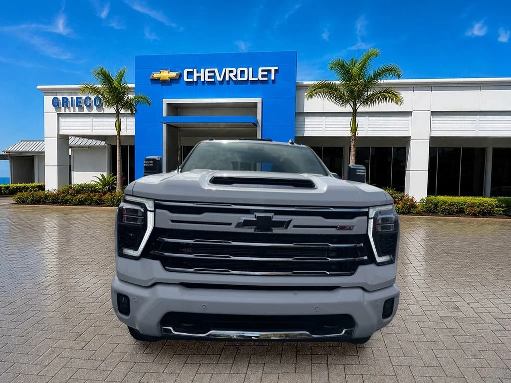New 2026 Summit White Chevrolet LT image 2