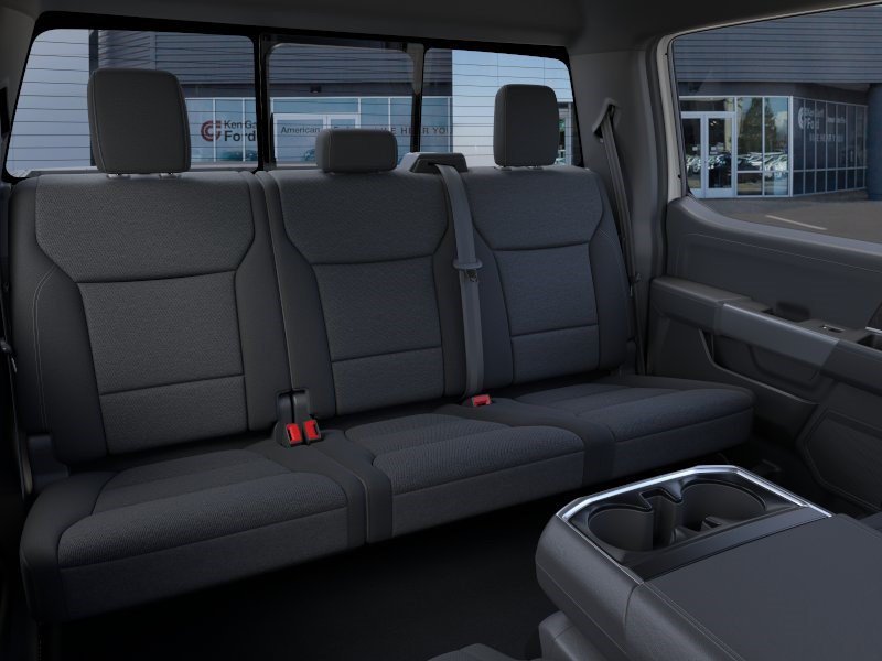 New 2026 Oxford White Ford XLT image 12