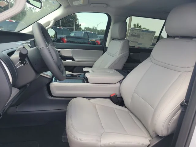 New 2026 Silver Metallic Ford Active image 23