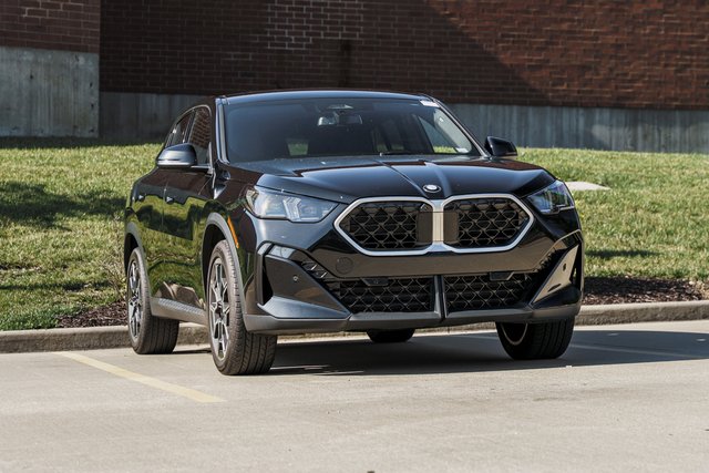 2025 BMW X2 xDrive28i