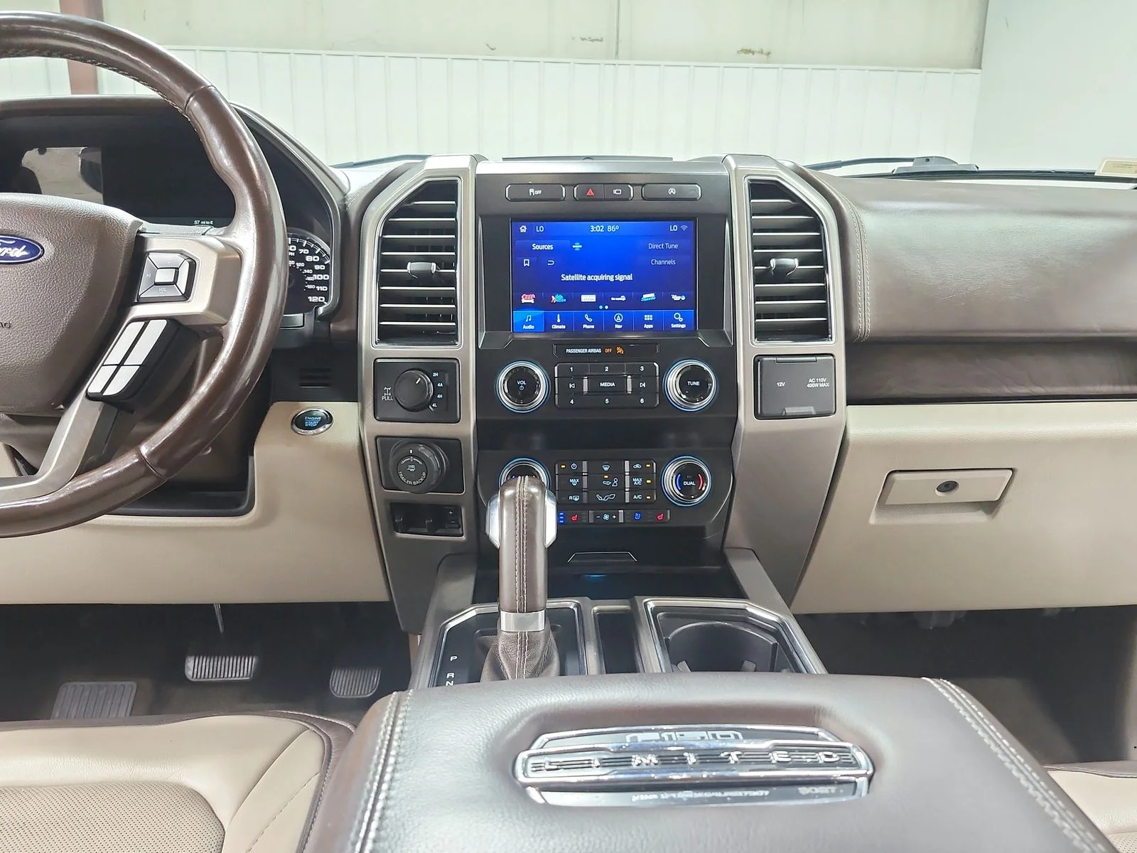 Used 2020 Black Ford Limited image 28