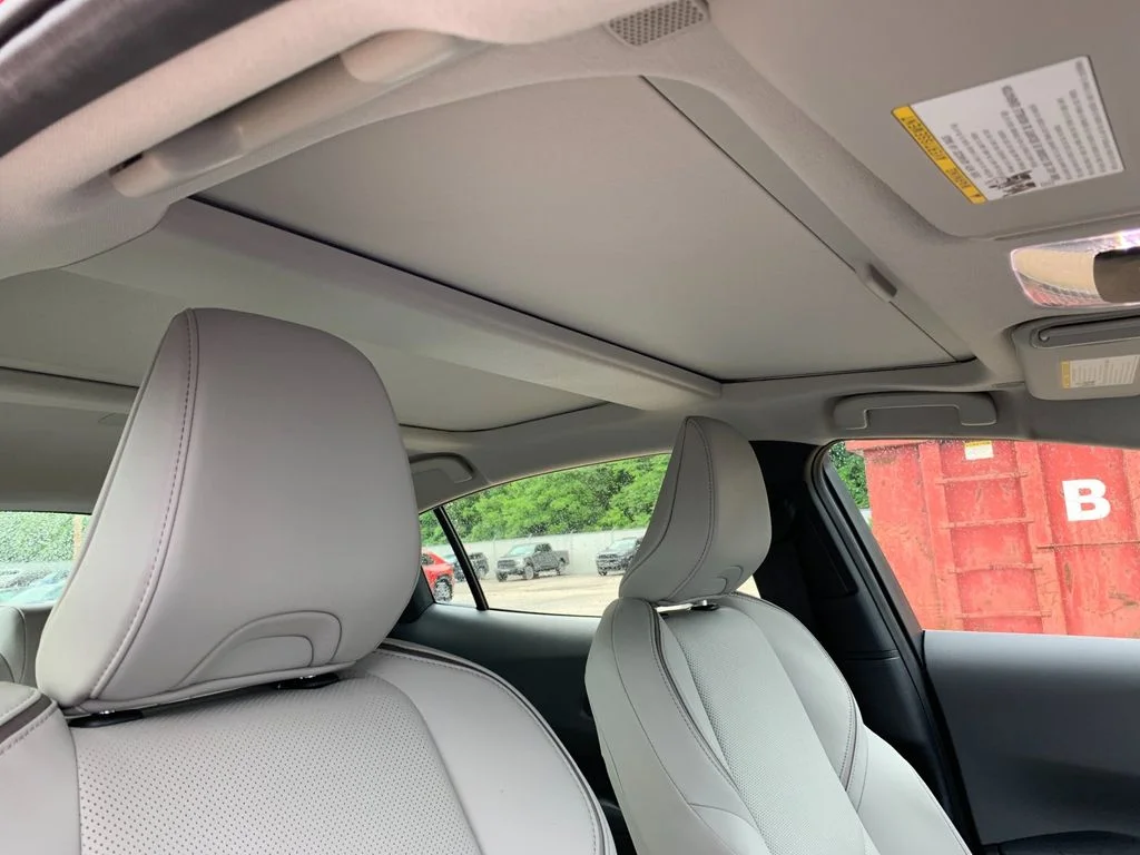Used 2025 Red Toyota Limited image 19