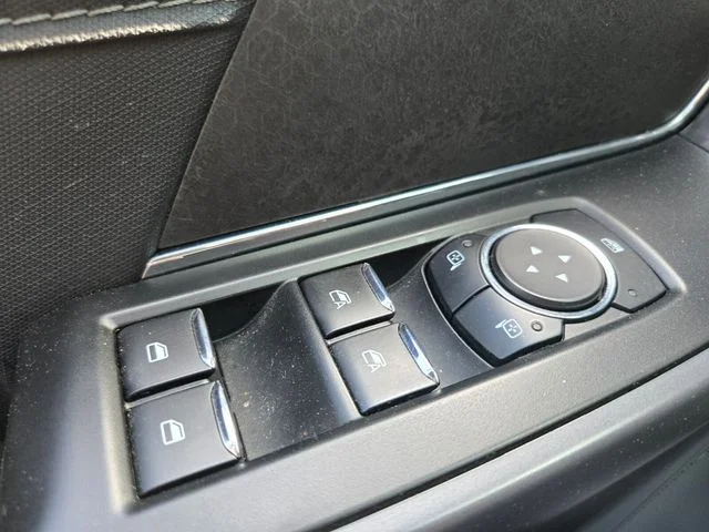 Used 2025 Black Ford XLT image 37