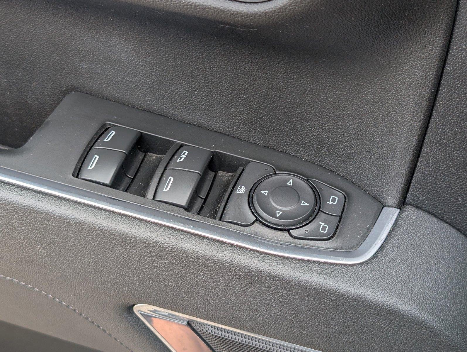 Used 2023 STERLING GRAY METALLIC Chevrolet LT image 20