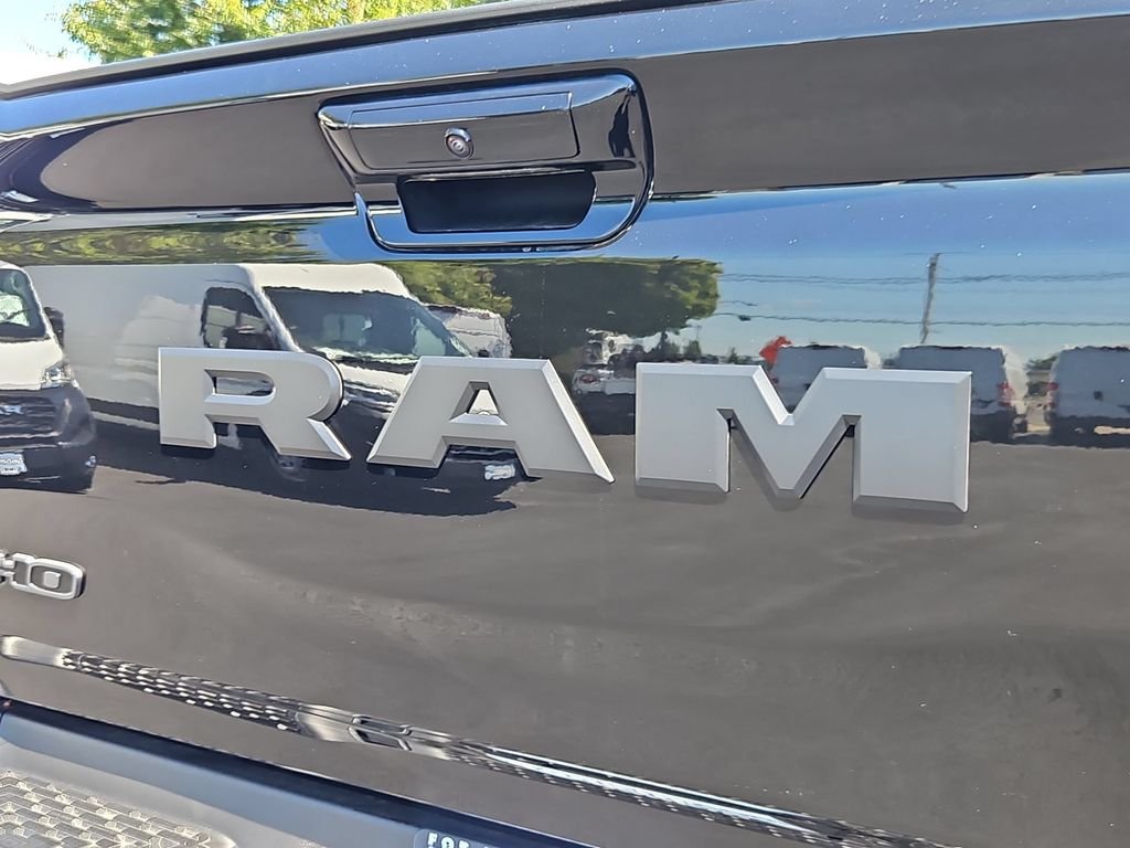 New 2026 Diamond Black Crystal Pearl-Coat Exterior Paint RAM RHO image 25