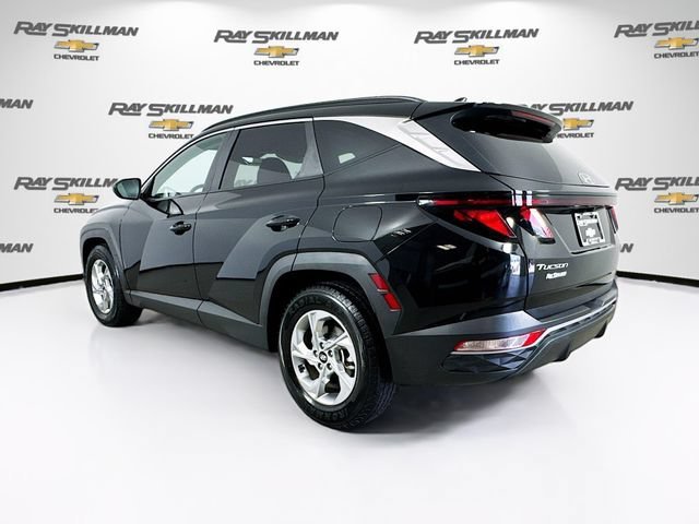 Used 2024 Black Hyundai SEL image 5