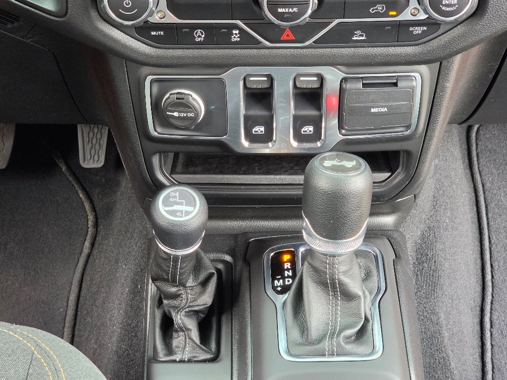 Used 2025 Joose Jeep Sport image 15