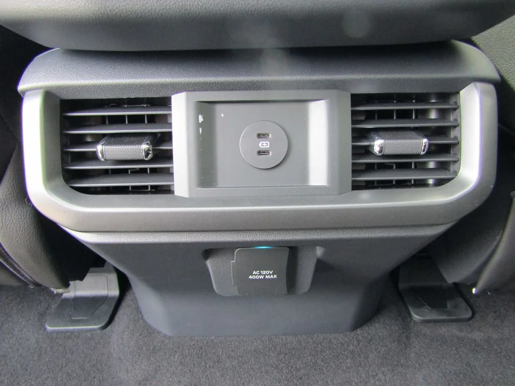 New 2026 Carbonized Gray Metallic Ford Lariat® image 23