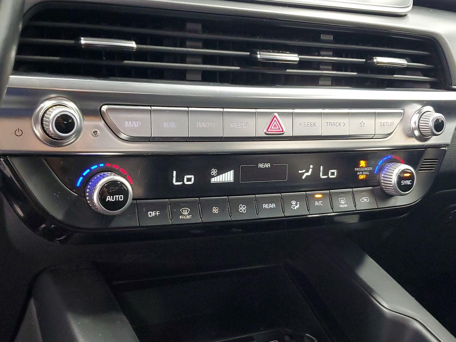 Used 2022 Purple Kia LX image 26