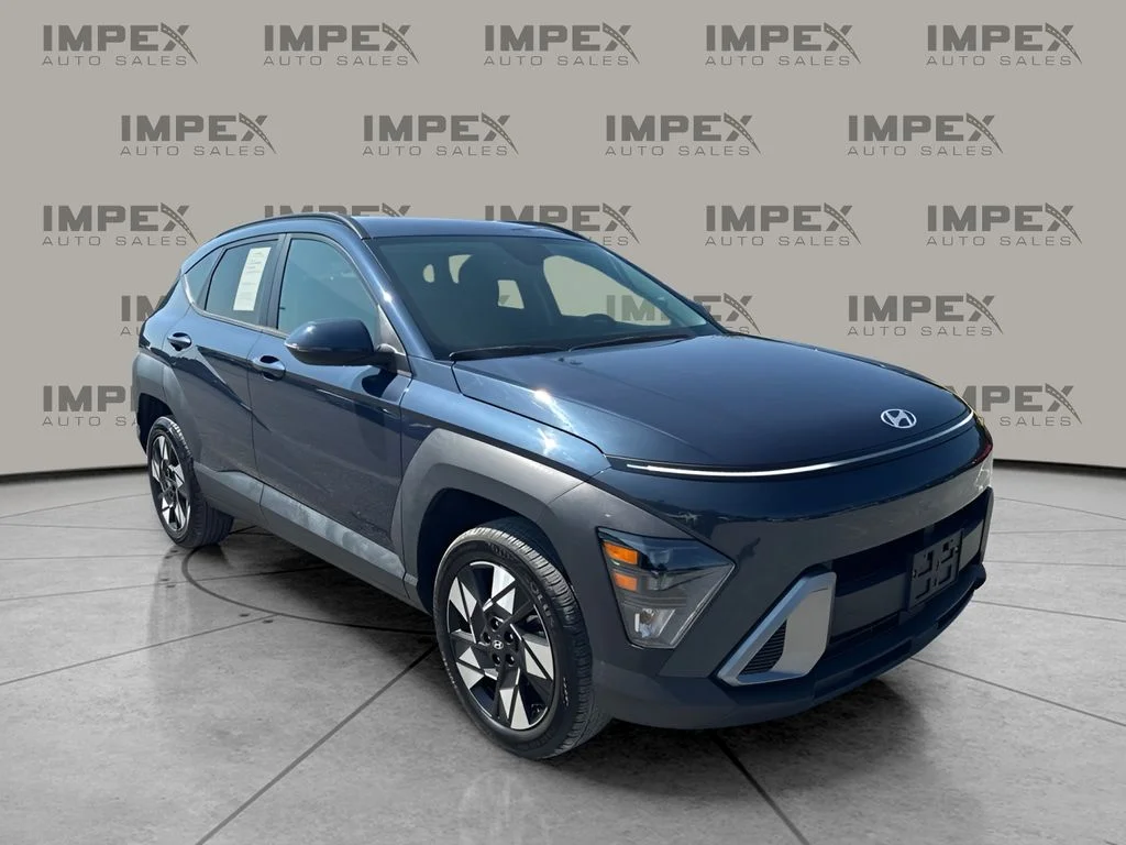 Used 2024 Blue Hyundai SEL image 6