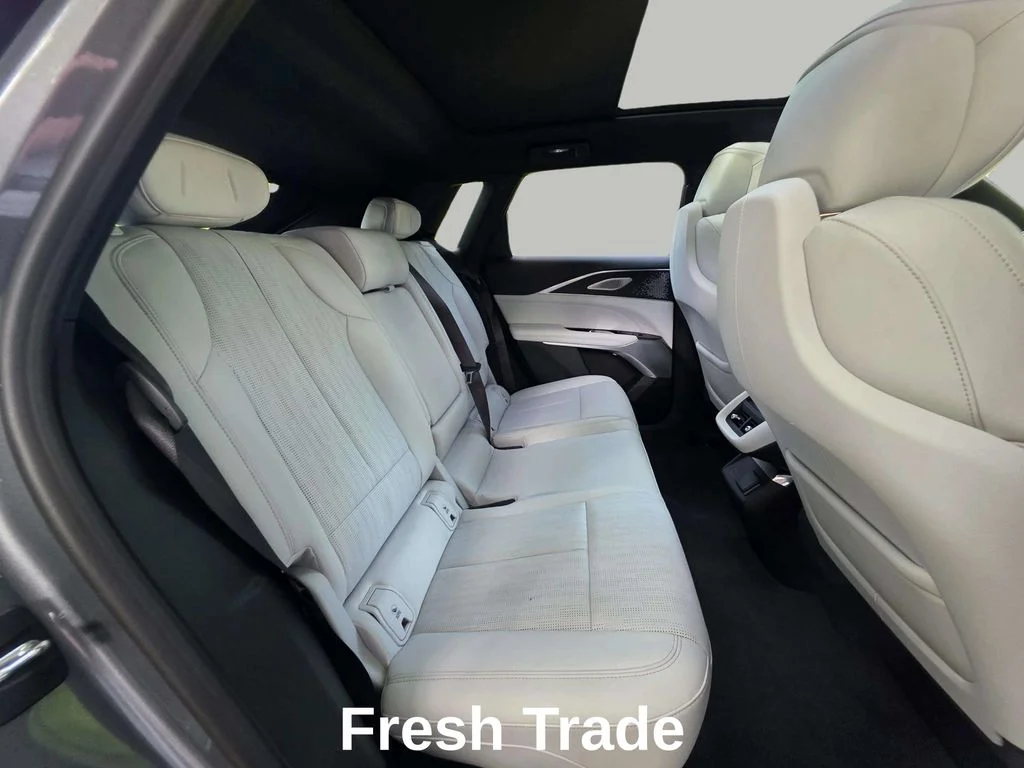 Used 2023 Satin Steel Metallic Cadillac Luxury image 10