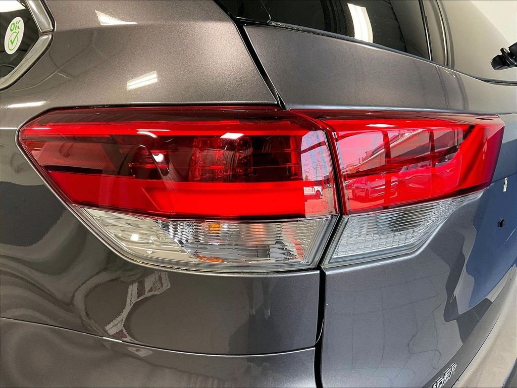 Used 2019 Gray Toyota LE image 34