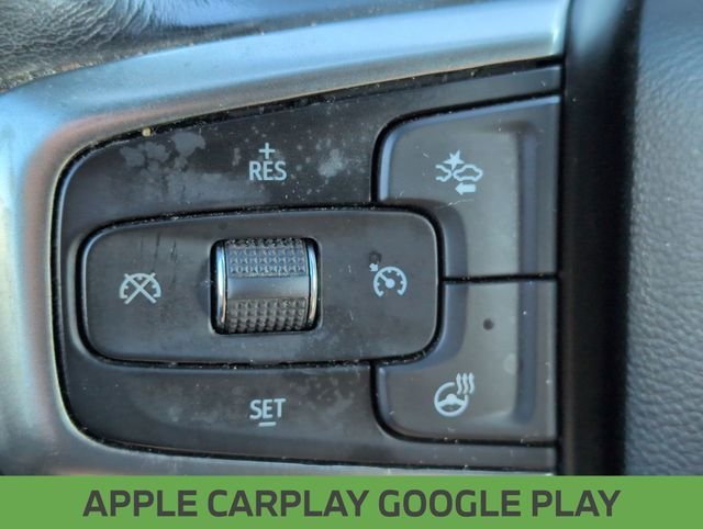 Used 2021 White Chevrolet Z71 image 21