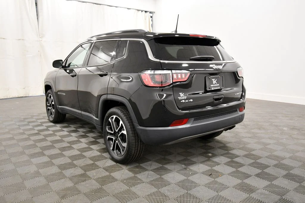 Used 2022 Black Jeep Limited image 5