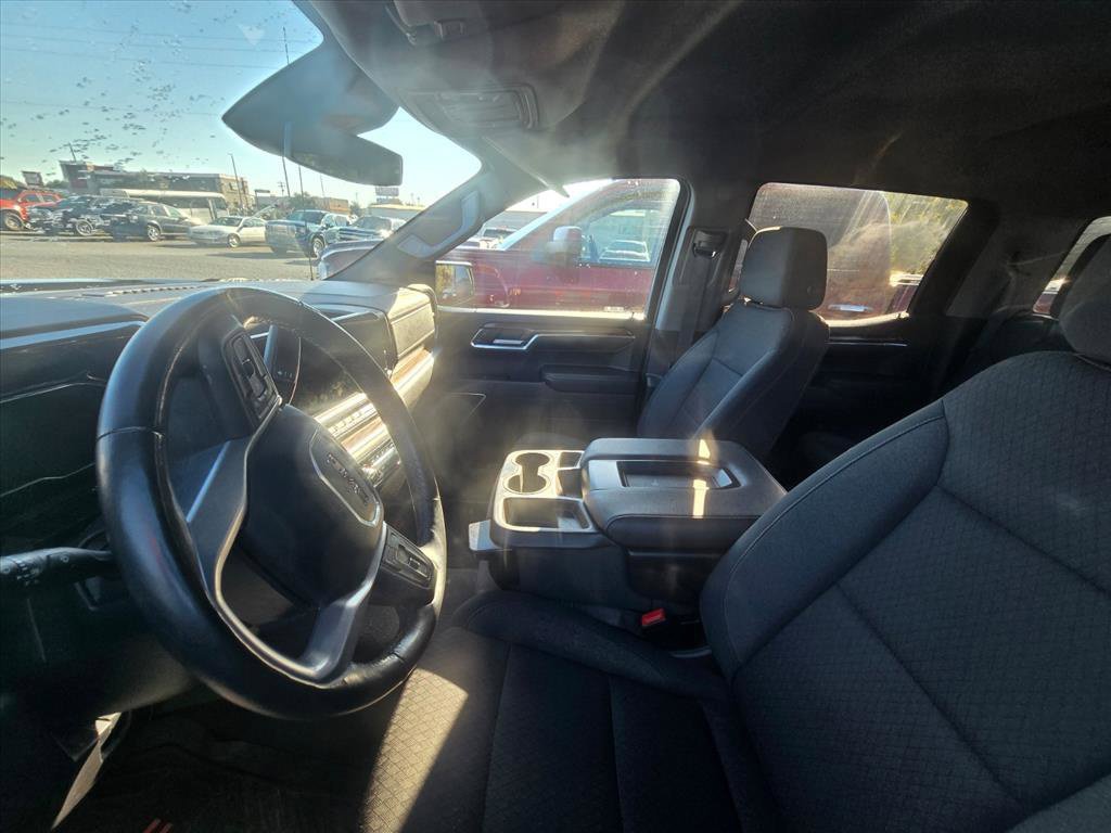 Used 2022 TITANIUM RUSH METALLIC GMC Elevation image 4