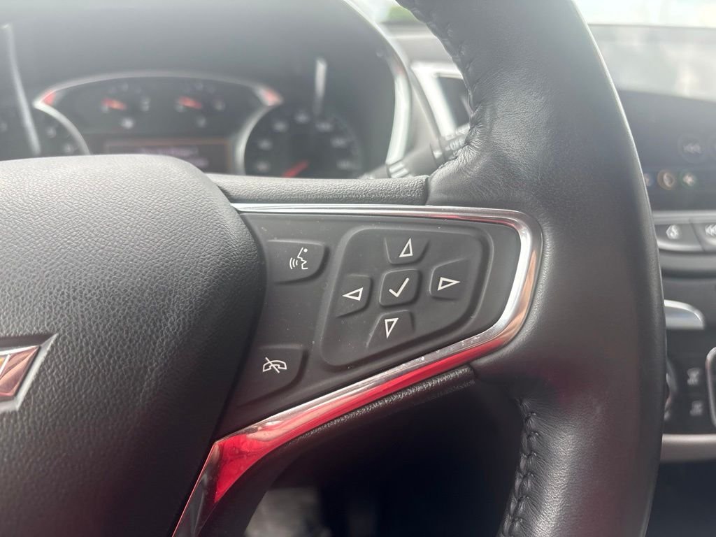 Used 2020 Midnight Blue Metallic Chevrolet Premier image 16