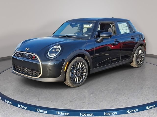2026 MINI Hardtop Cooper S's photo