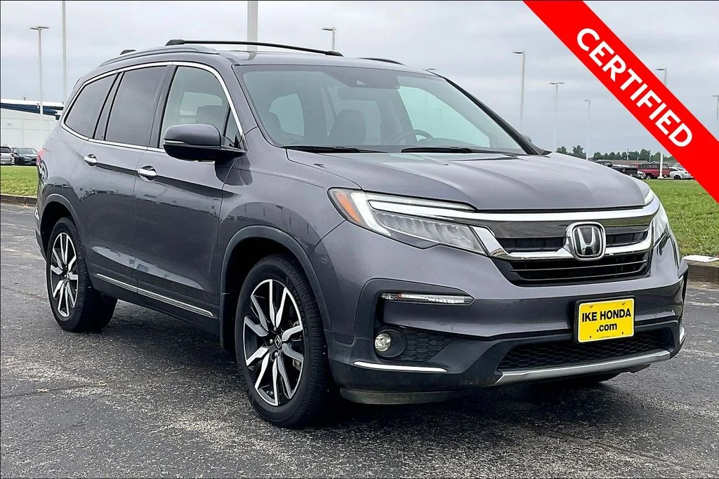 2021 Honda Pilot Touring AWD's photo