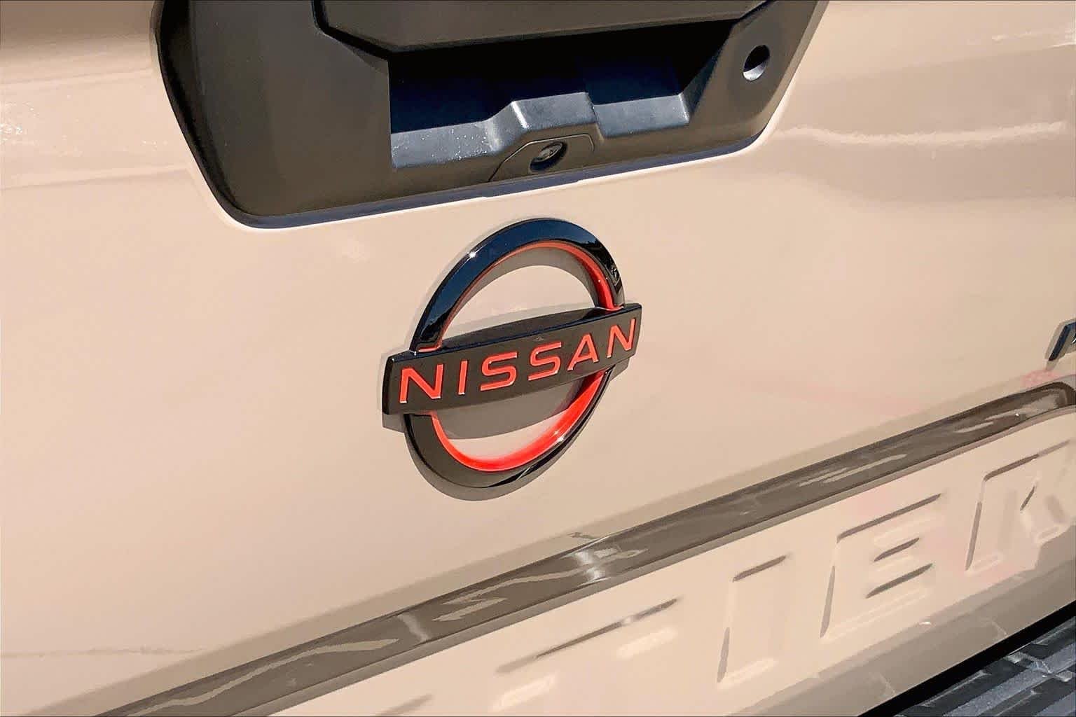 Used 2024 Baja Storm Nissan PRO-4X image 31