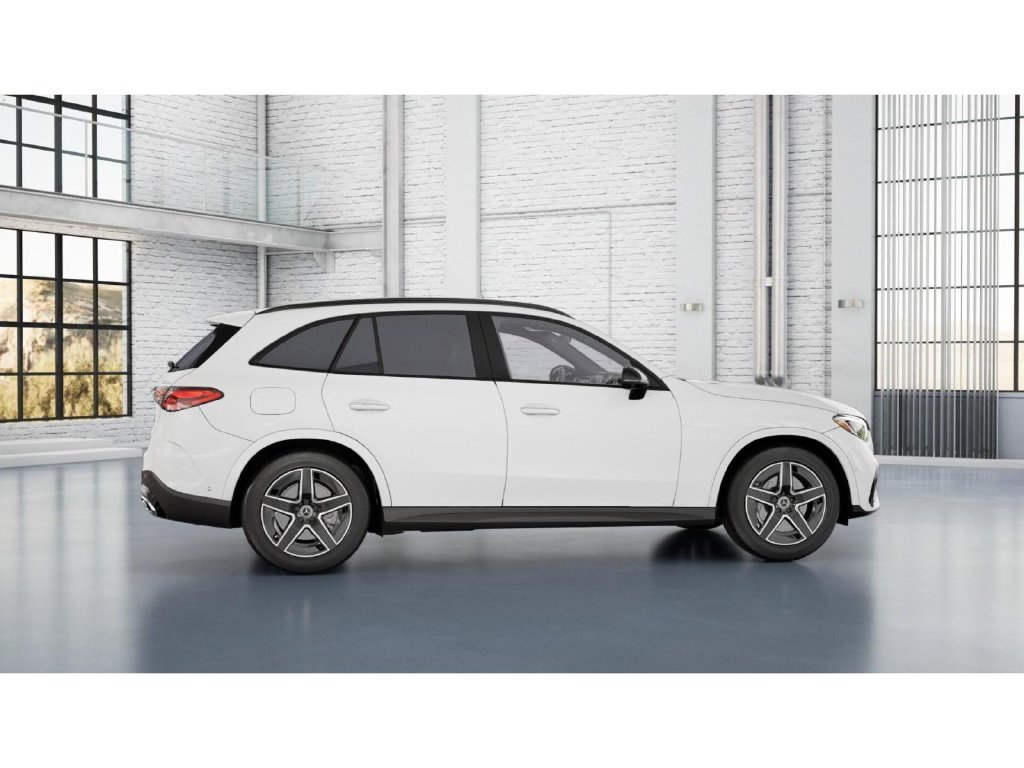 New 2026 Polar White Mercedes-Benz GLC 300 image 17