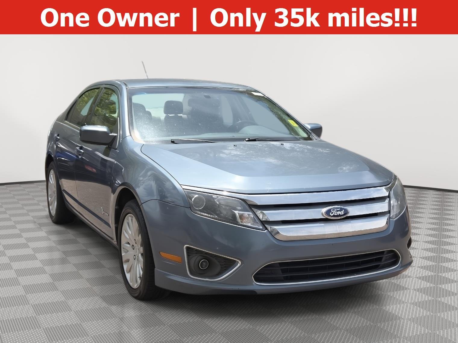 2012 Ford Fusion Hybrid's photo