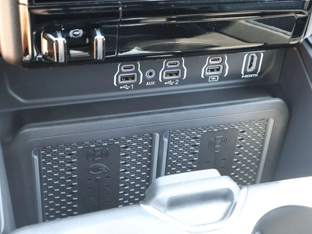 New 2026 Tank Exterior Paint RAM Laramie image 36