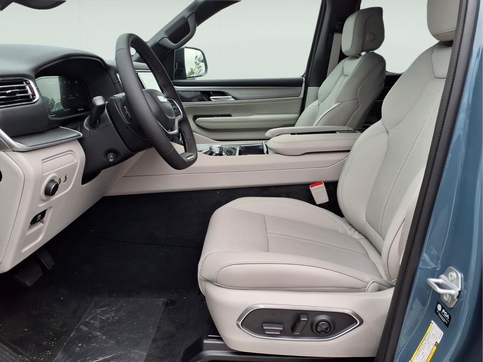New 2026 Steel Blue Exterior Paint Jeep  image 7