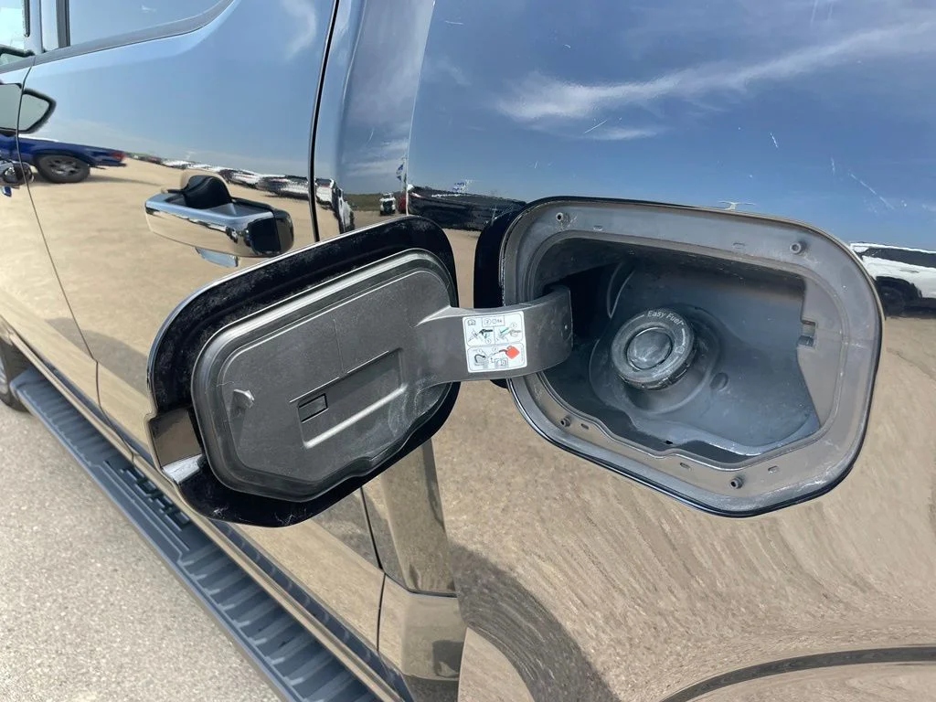 Used 2023 Black Ford XLT image 56