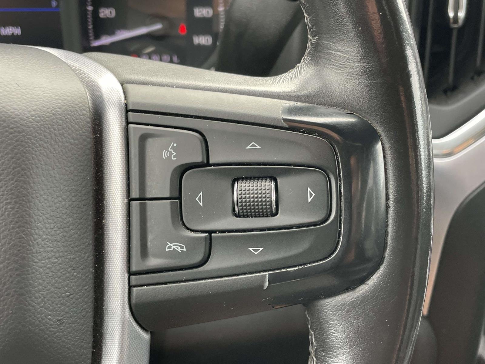 Used 2020 Dark Sky Metallic GMC SLT image 14