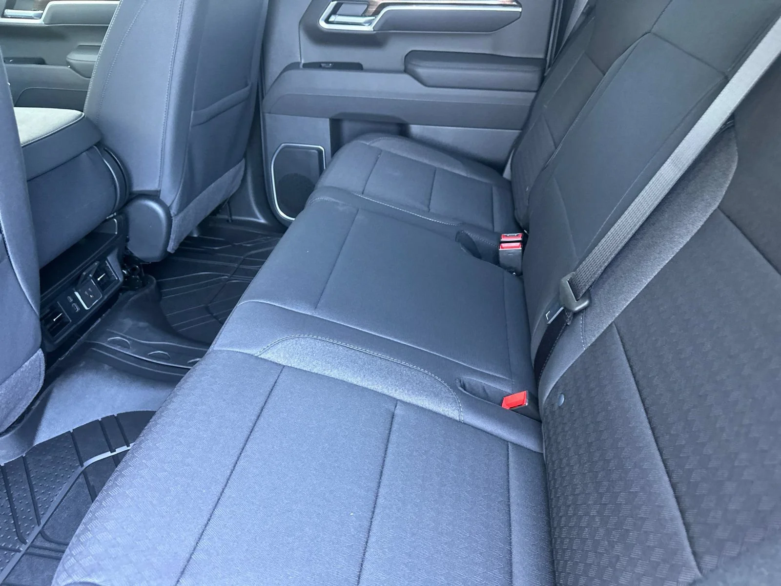 2026 Chevrolet Silverado 1500 LT - Photo 12