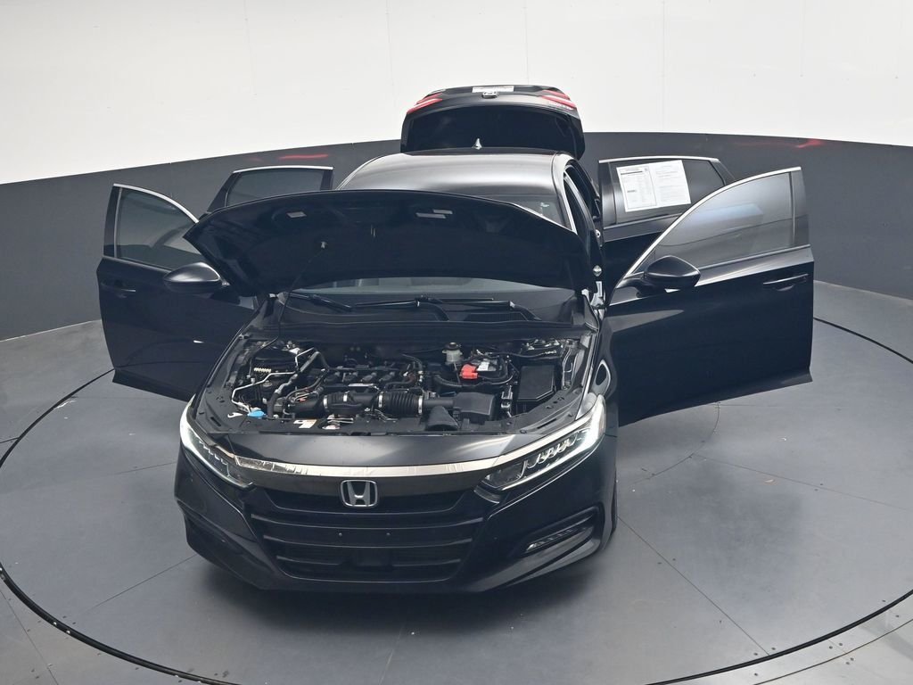 Used 2018  Honda Sport image 49