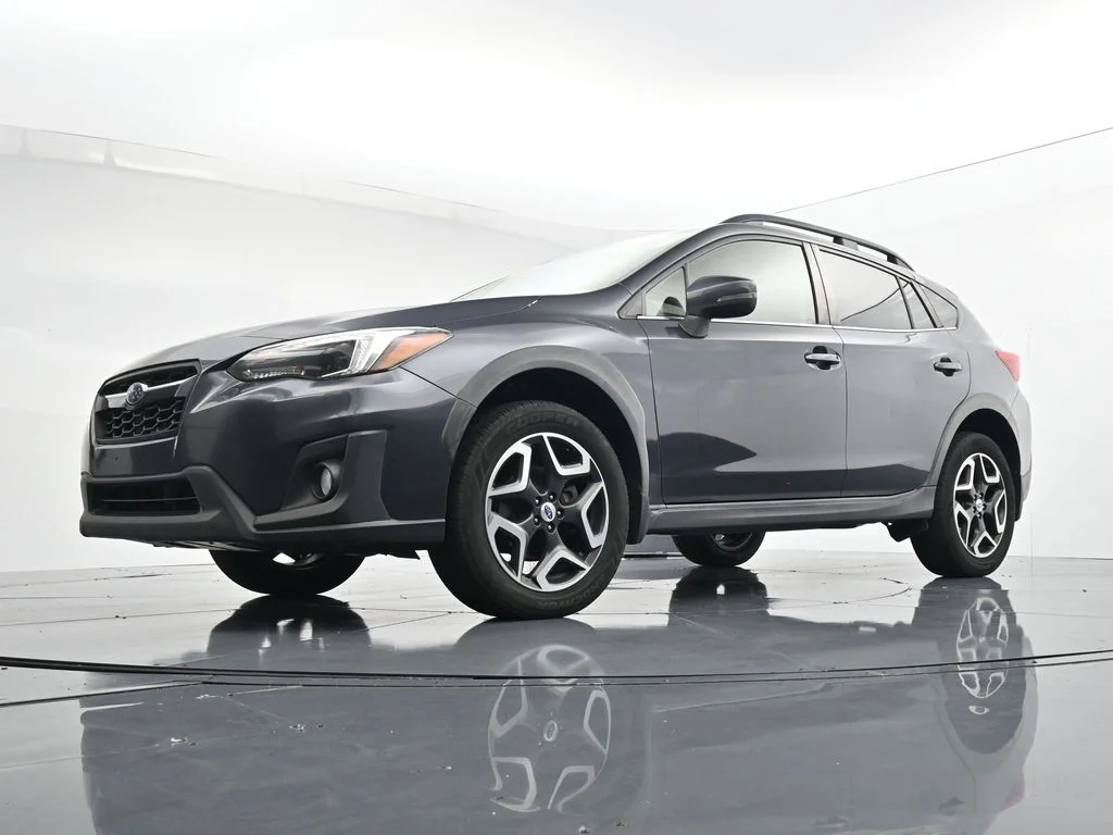 Used 2018 Gray Subaru 2.0i Limited image 35